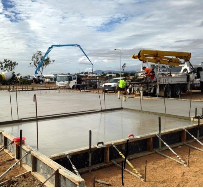 2 level concrete slab with MacketBracket bracing