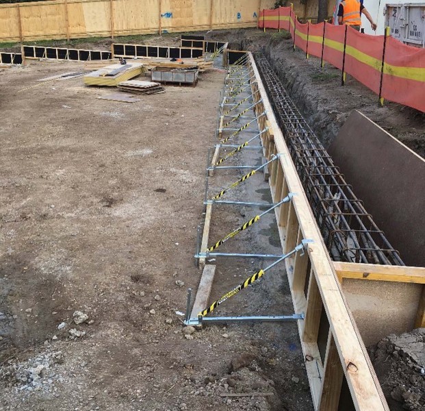 MacketBracket for formwork foundation concrete