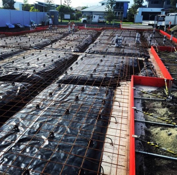 large reinforced concrete slab formwork using MacketBracket formwork brace